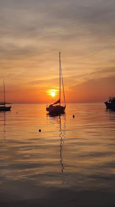 Apartman Smaragd Fažana Buitenkant foto